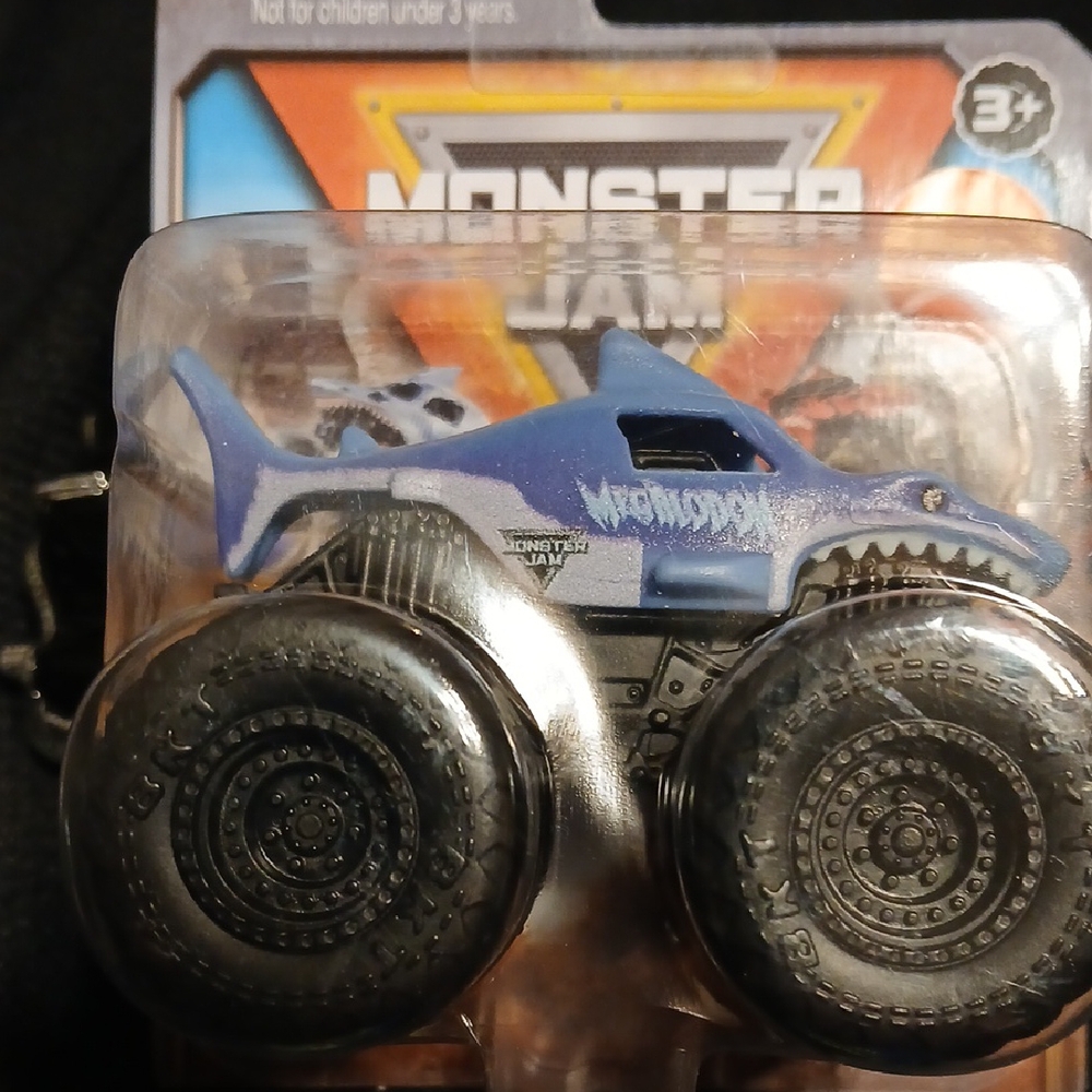 Monster Jam Megalodon 1/72 Truck